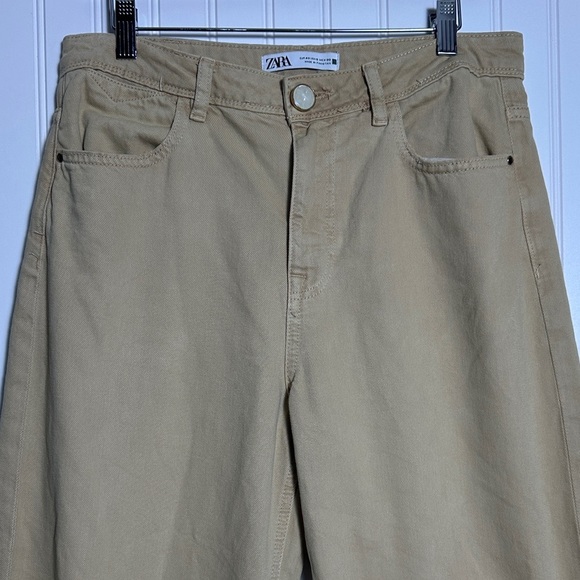 Zara Z1975 Wide Leg High Waist Raw Hem Beige Utilitarian Jeans Size 8 Casual - Picture 2 of 7